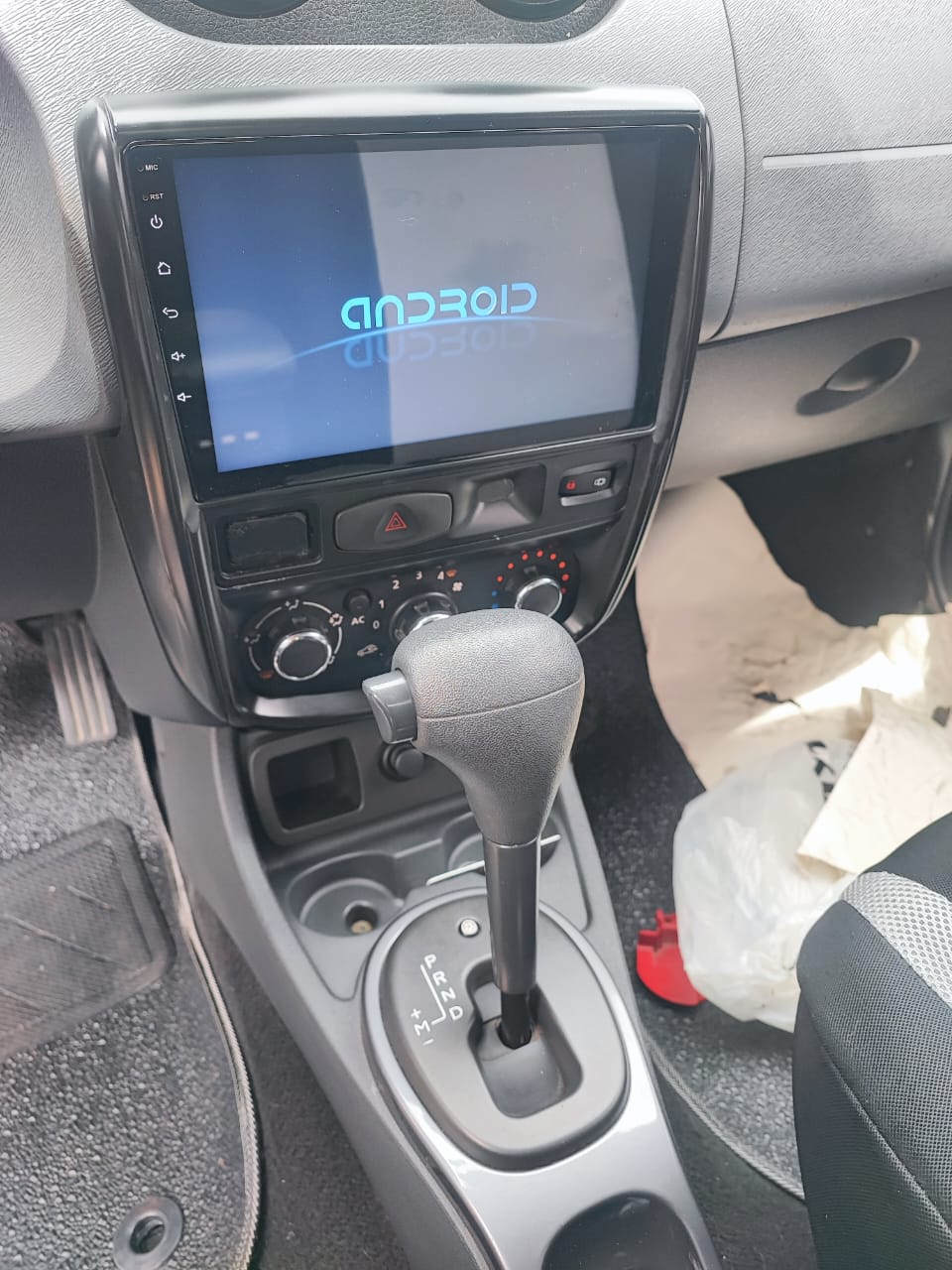 RENAULT DUSTER DINAMIC 2013