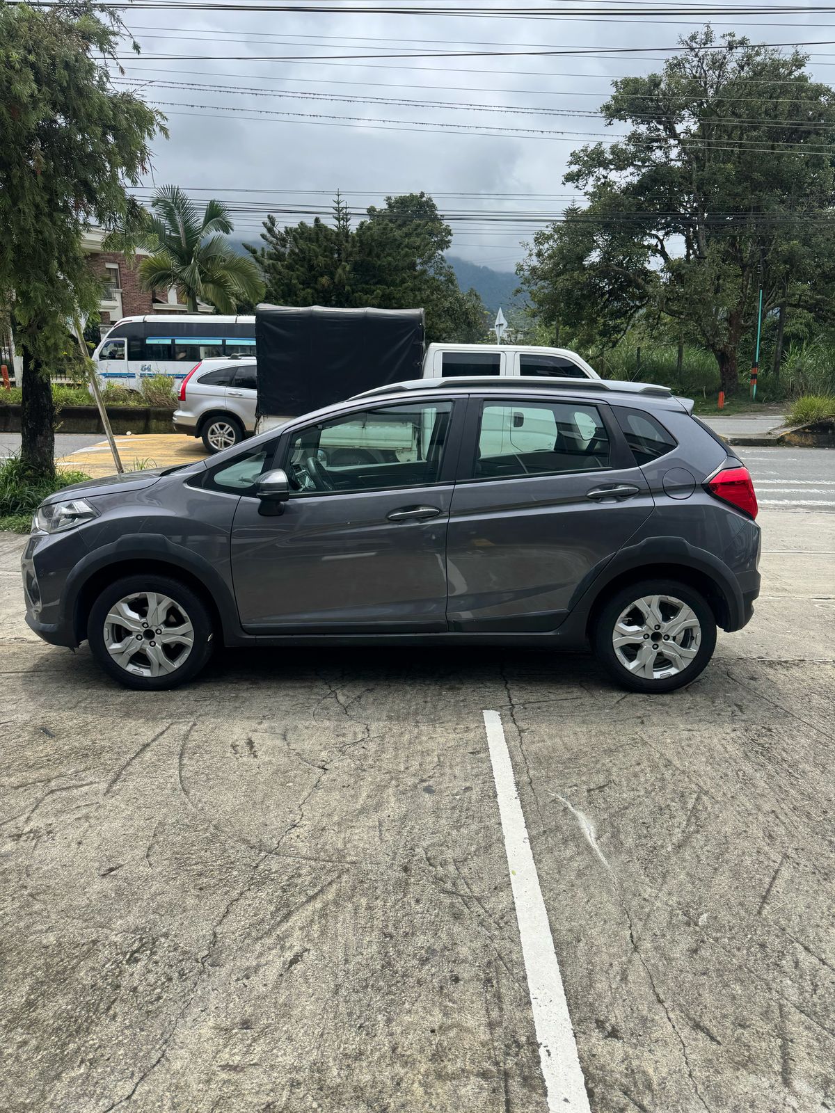 HONDA WR-V 2018