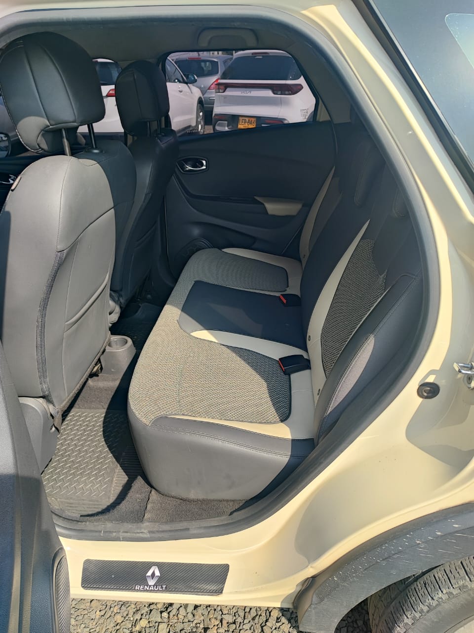 RENAULT CAPTUR 2018