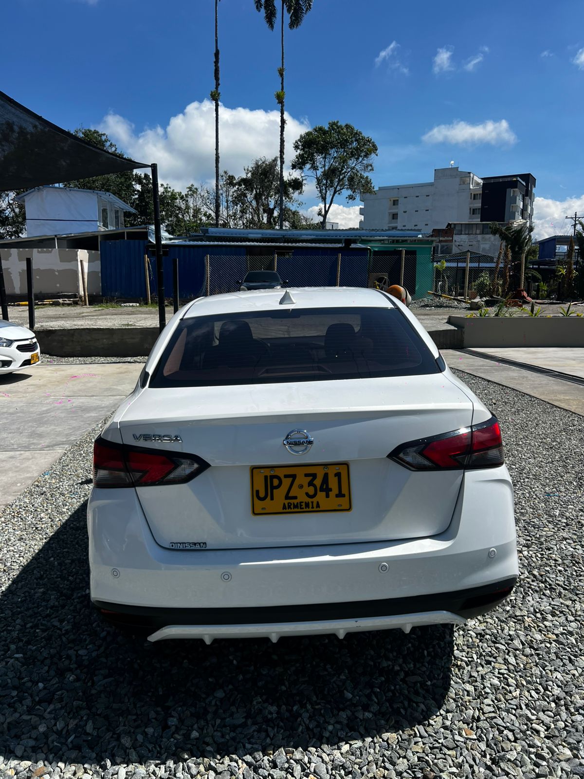 NISSAN VERSAN SEDAN 2022